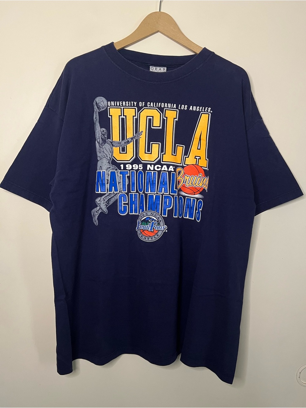 Vintage 1995 UCLA Bruins NCAA National Champions Final Four Seattle T Shirt XL
